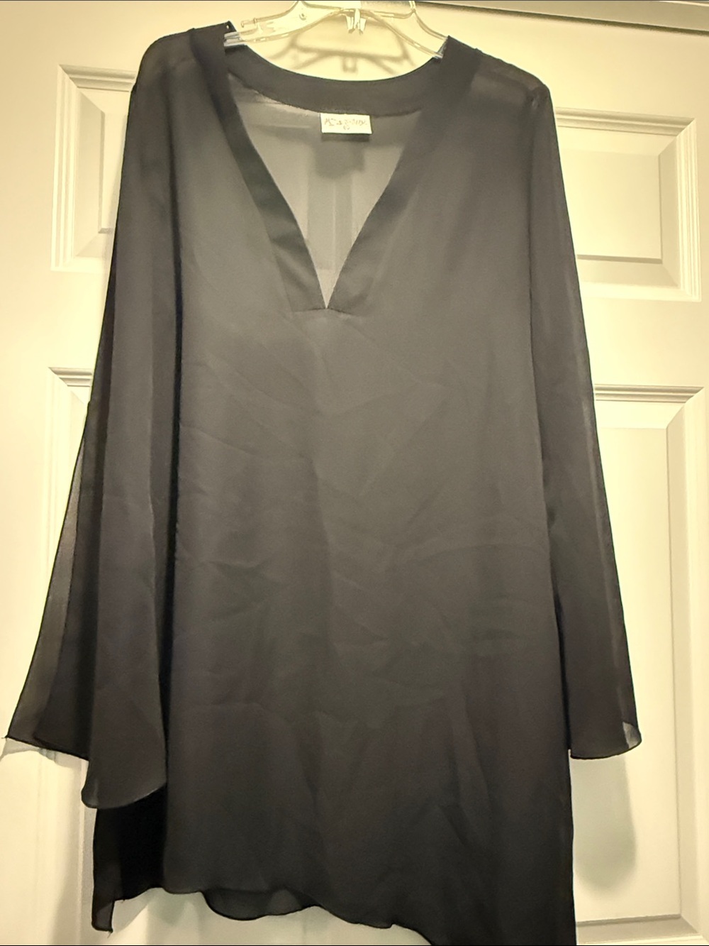 La Palapa Black Sheer Swim Coverup Top Size L NWT